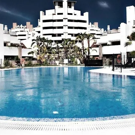 Daire 104 - With Private Swimming Pool Estepona